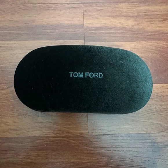 WEEKEND SALE ❗️Tom Ford polarize sunglasses - Picture 6 of 6